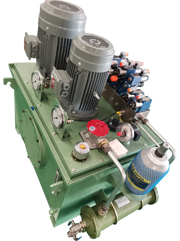 聯(lián)拉機液壓系統(tǒng)